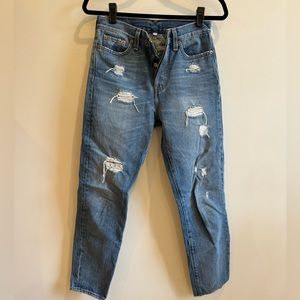 Levi’s high rise, 100% cotton